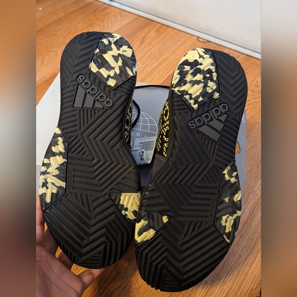 ADIDAS, Mem Shoes, Size 10 - Picture 6 of 8